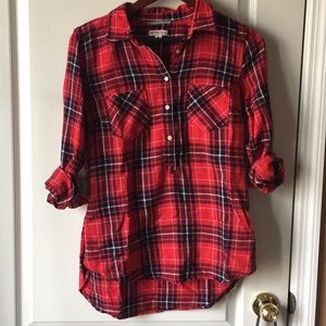 FLASH SALE: Plaid blouse
